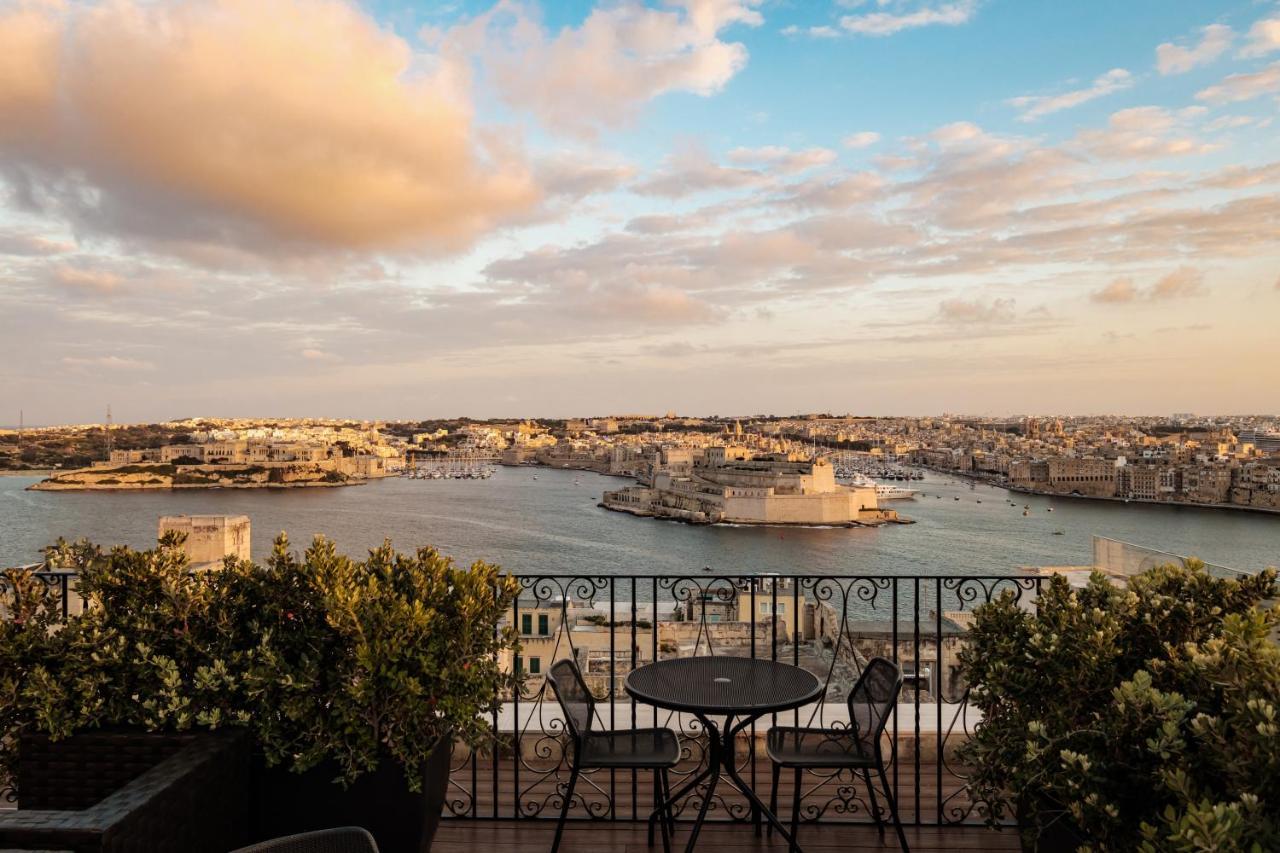 1926 Le Parisot Boutique Suites Valletta Exterior photo